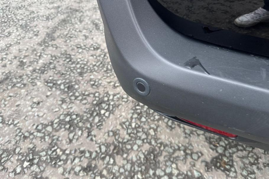 Used FORD TRANSIT COURIER HS24XGT 8