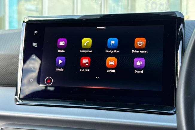 SEAT Ibiza Photo 13