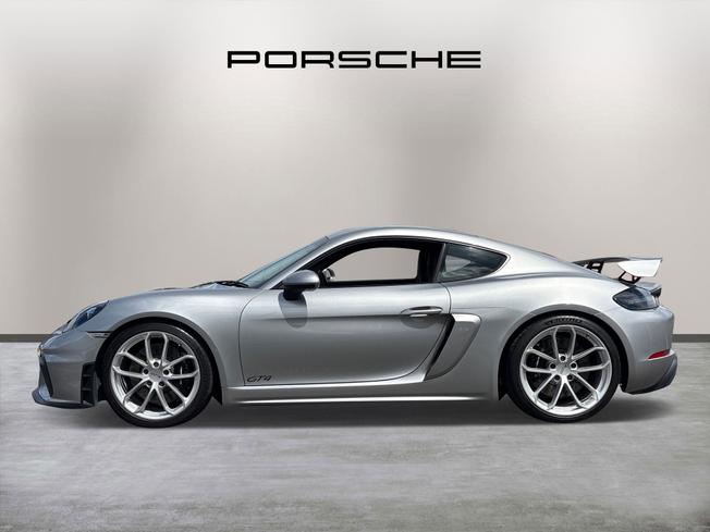 PORSCHE 718 Cayman Photo 4