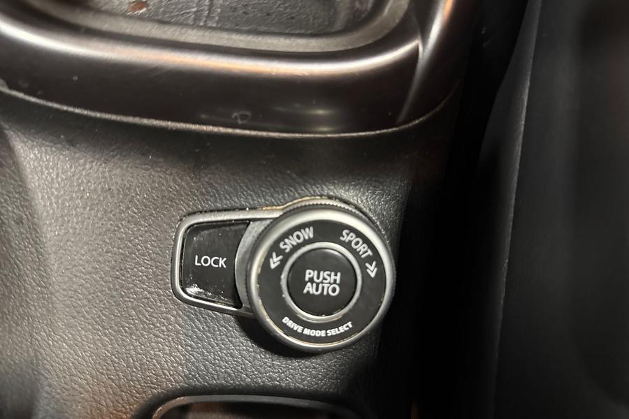 Suzuki S-Cross Photo autoimg-b759a2edc69608e72da9984f8a226c8559055506.jpg