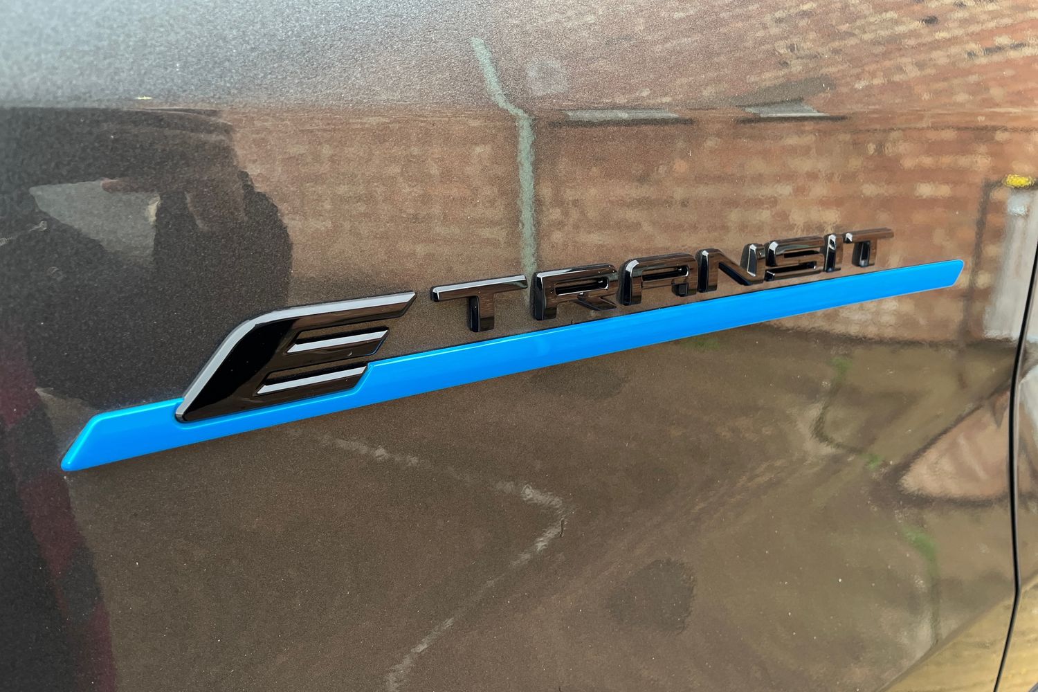 Ford E-TRANSIT Photo 19