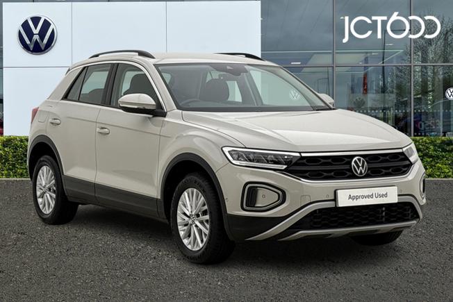 VOLKSWAGEN T-Roc Photo 1