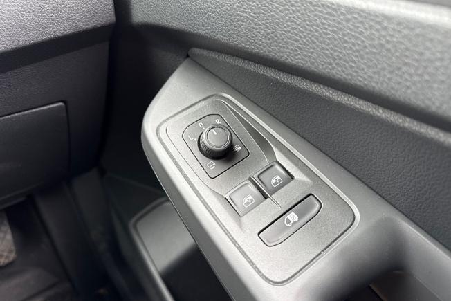 VOLKSWAGEN Caddy Photo 32