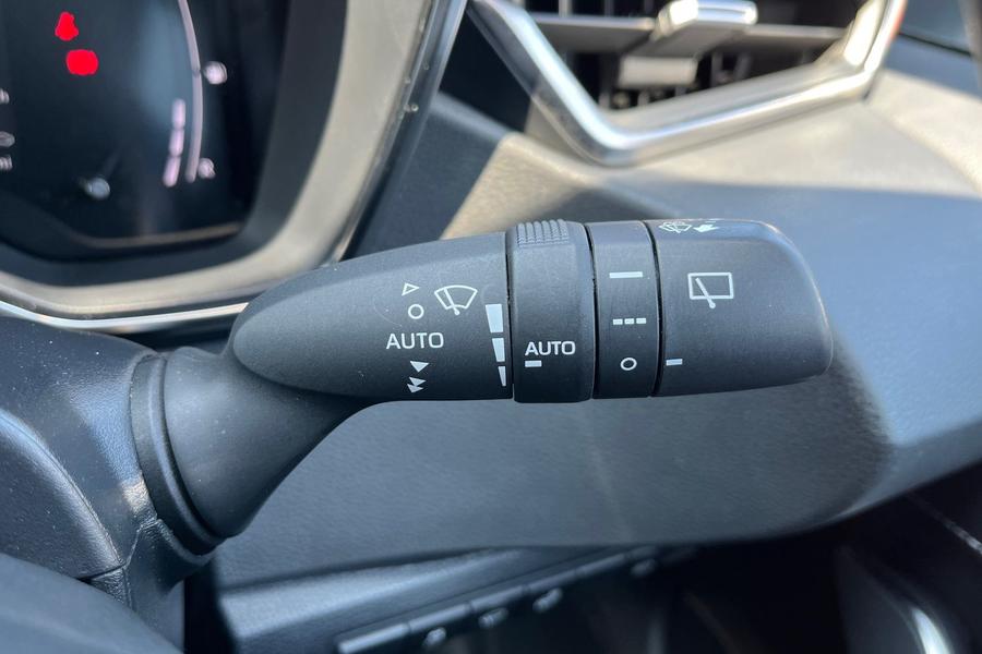 Suzuki Swace Photo autoimg-b76367a33f1b9c4308d3b2c0eff88a45d9951b52.jpg