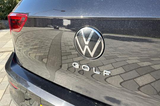 Volkswagen Golf Photo autoimg-b764174b259678712ab37d5d83e8dedc42c4e994.jpg