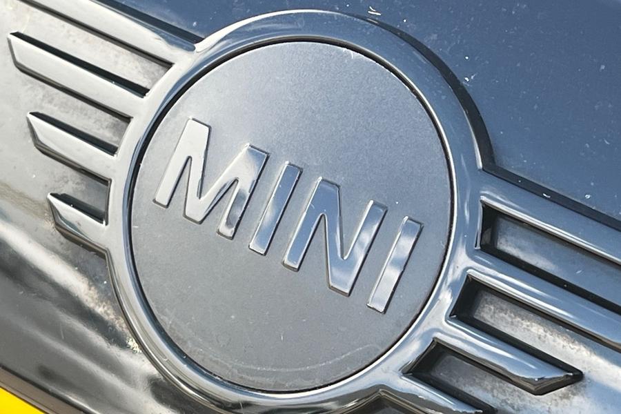 MINI Hatch Photo autoimg-b7650566bd9b5d746638cfa91df212d58789745b.jpg