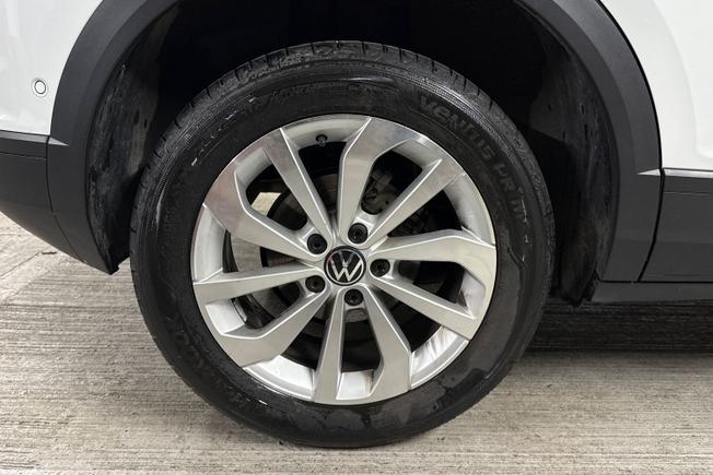 VOLKSWAGEN T-Roc Photo 5