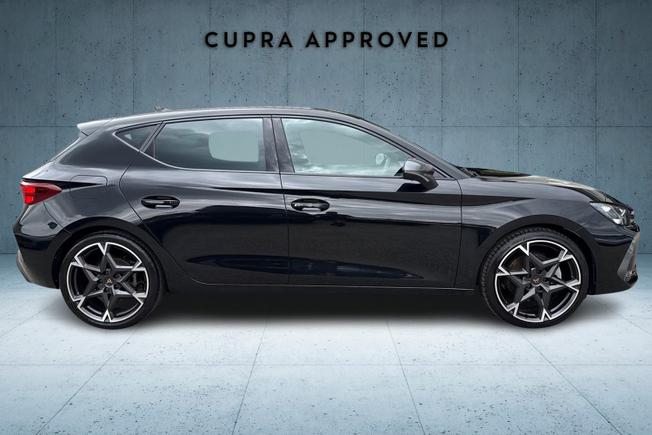 CUPRA Leon Photo 4