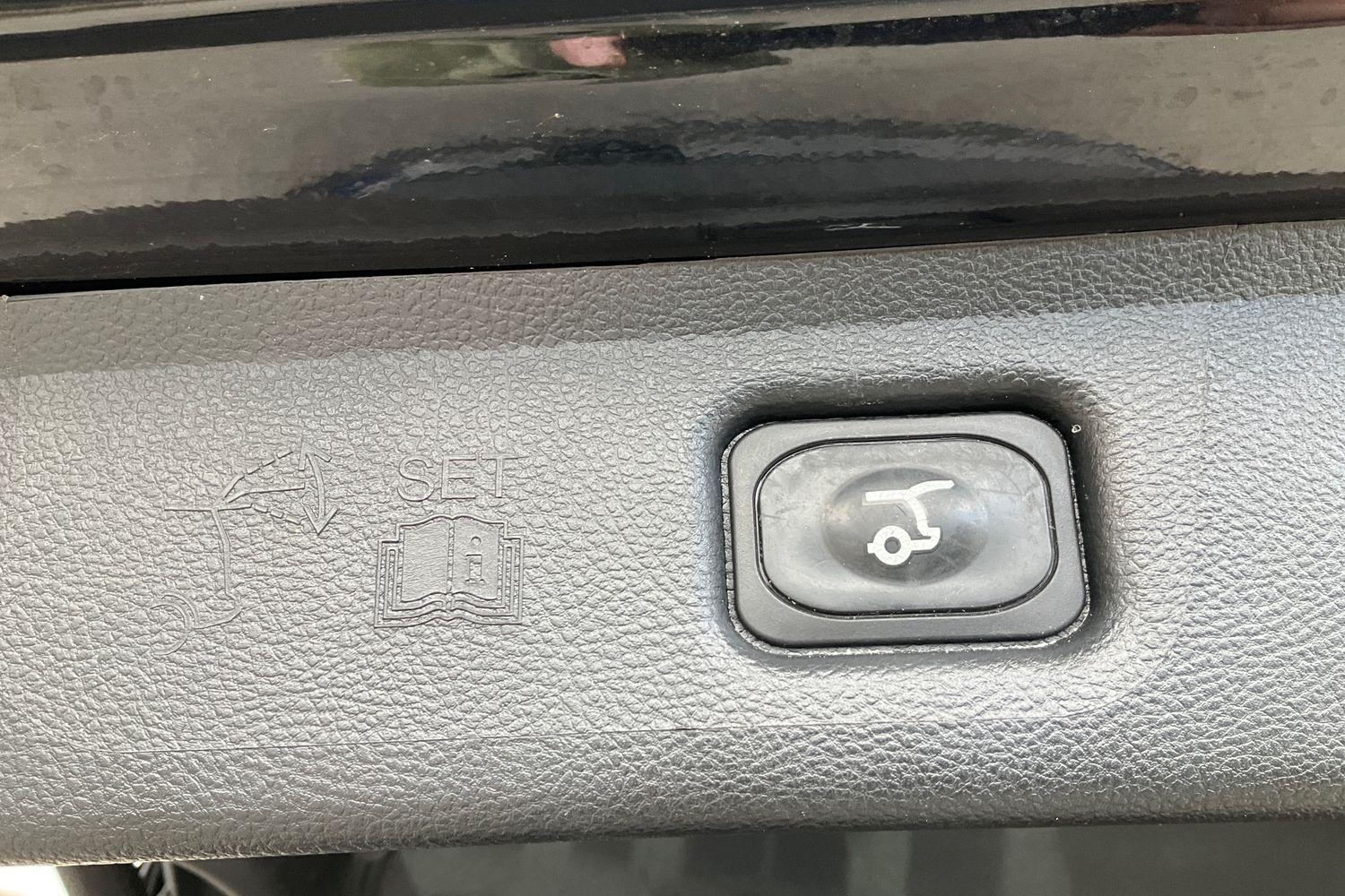 Ford S-MAX Photo 37