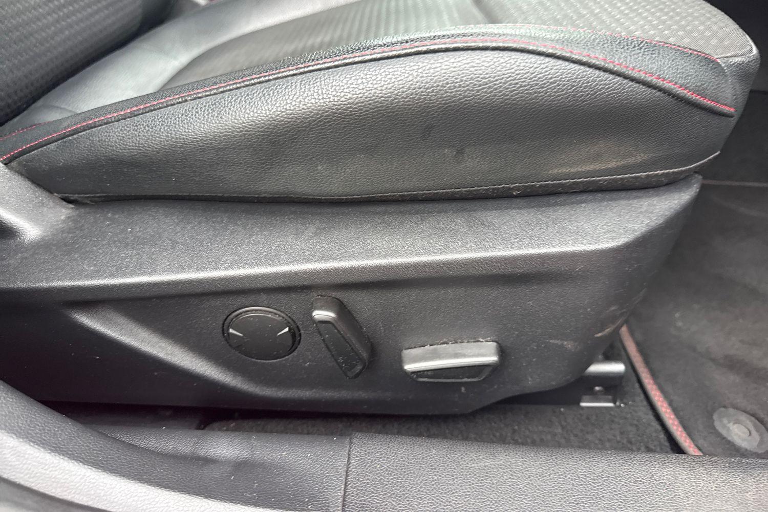 Ford Focus Photo 34
