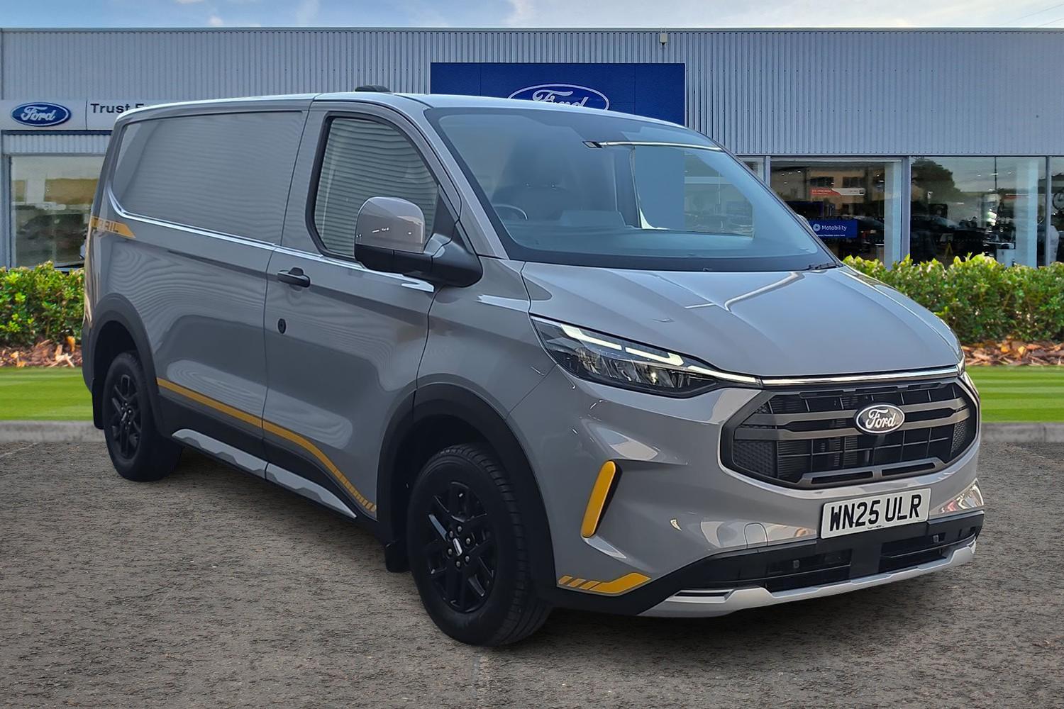 Ford TRANSIT CUSTOM Photo 0