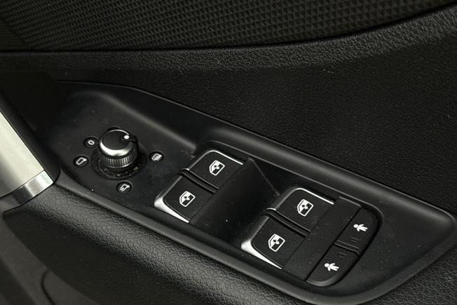 AUDI Q2 Photo 30