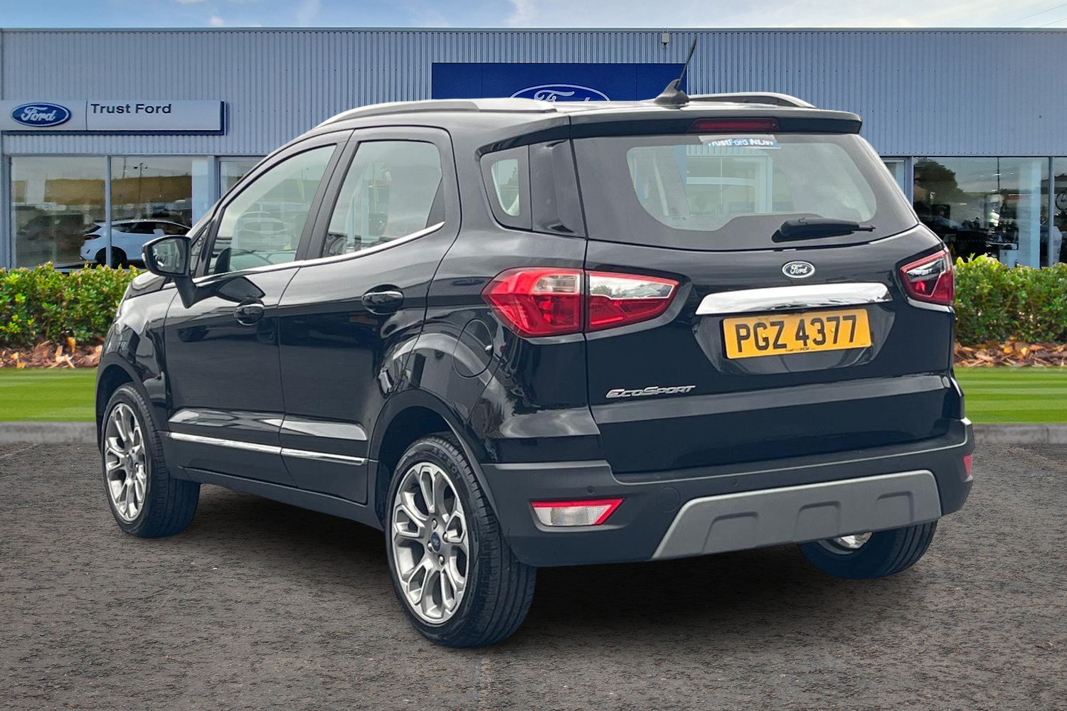 Ford ECOSPORT Photo 1