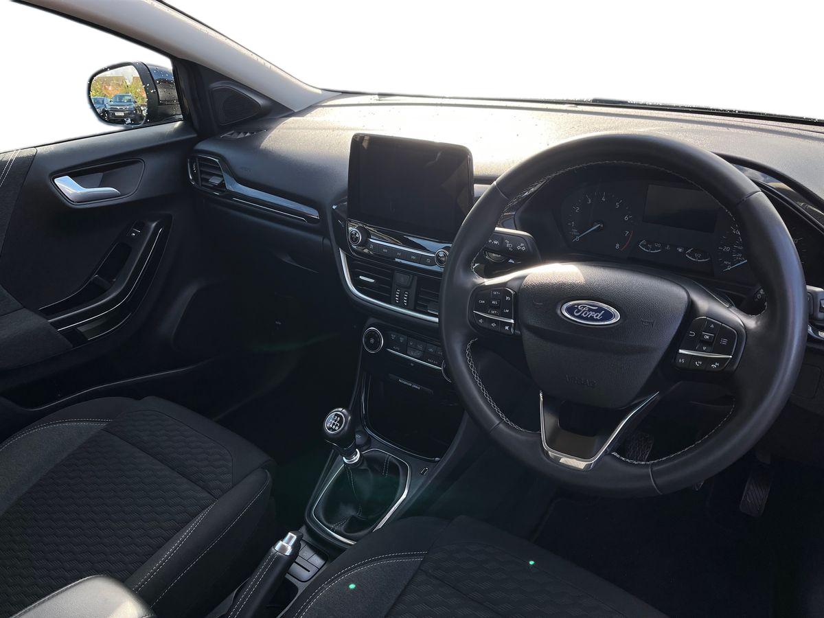 Ford Puma Photo 17