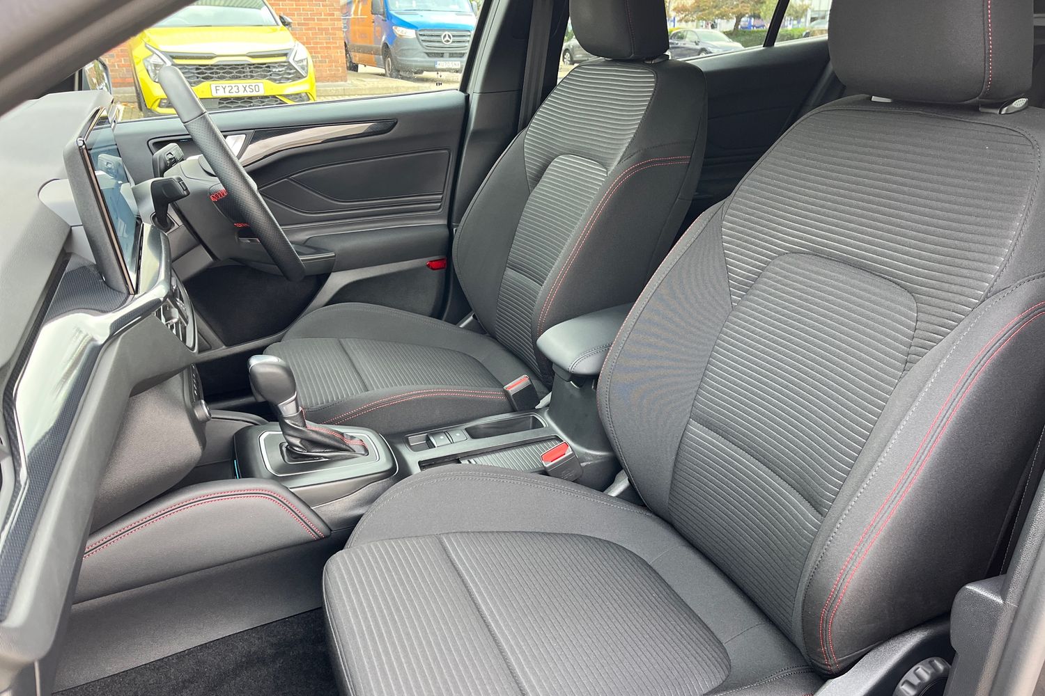 Ford Focus Photo 18