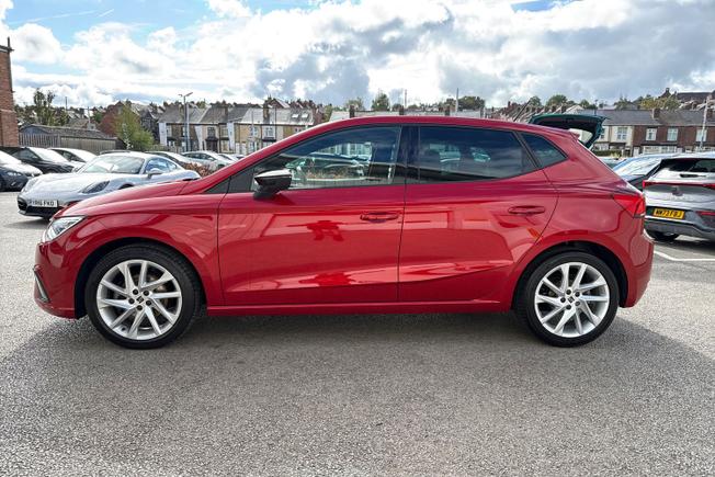 SEAT Ibiza Photo 25