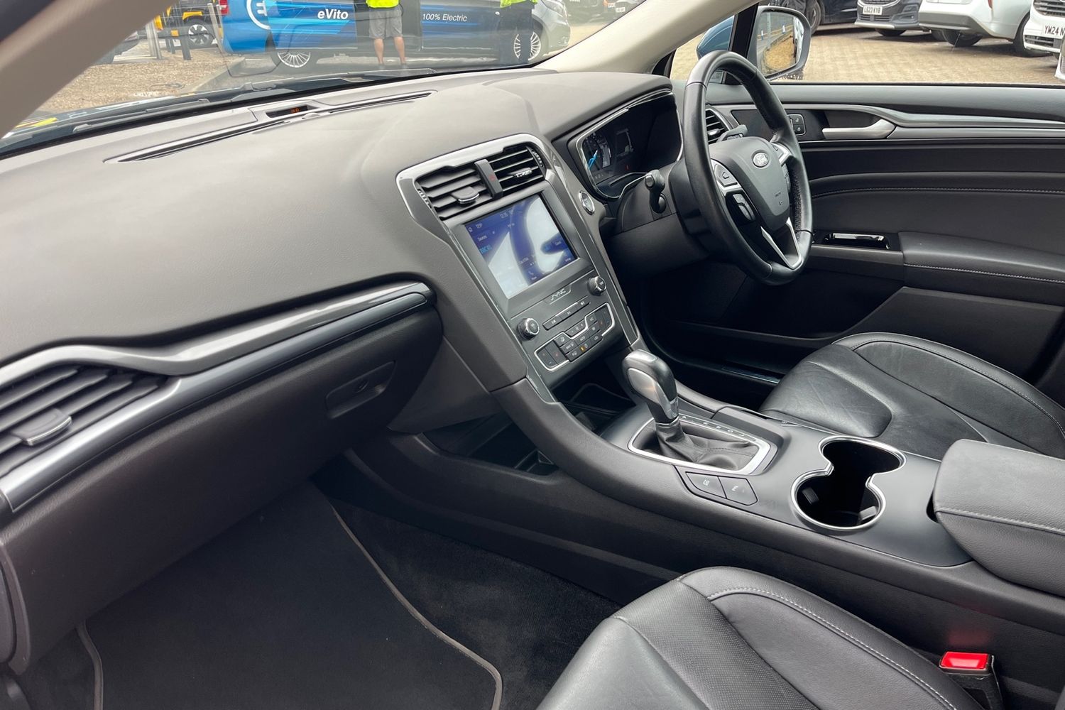 Ford Mondeo Photo 17