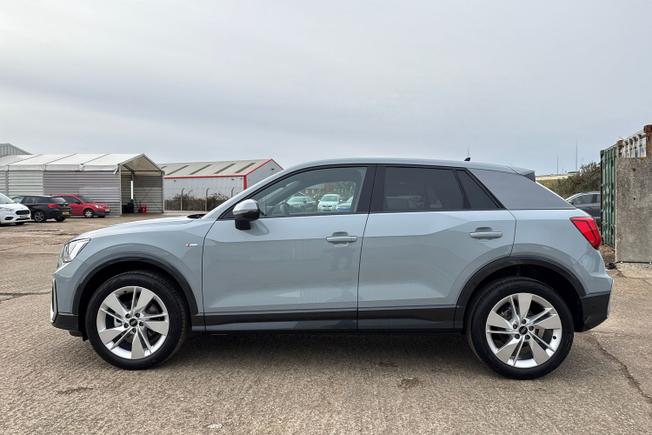 AUDI Q2 Photo 43