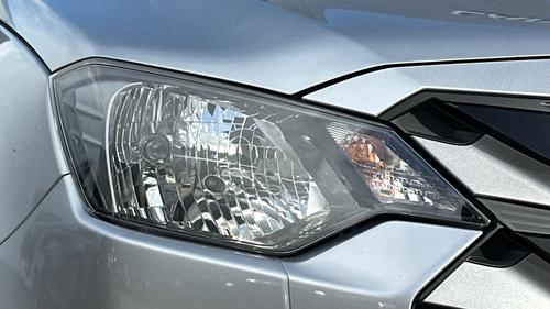 Isuzu D-MAX Photo autoimg-b783ccd078c3d50199deedf601c45921a9b28d88.jpg