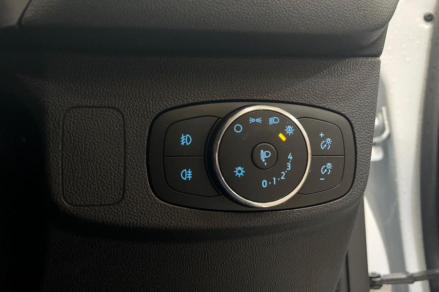 Ford FOCUS Photo autoimg-b78510845311ff4179ab115c770b7b751829cfd9.jpg