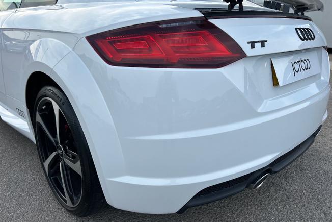 AUDI TT Photo 31