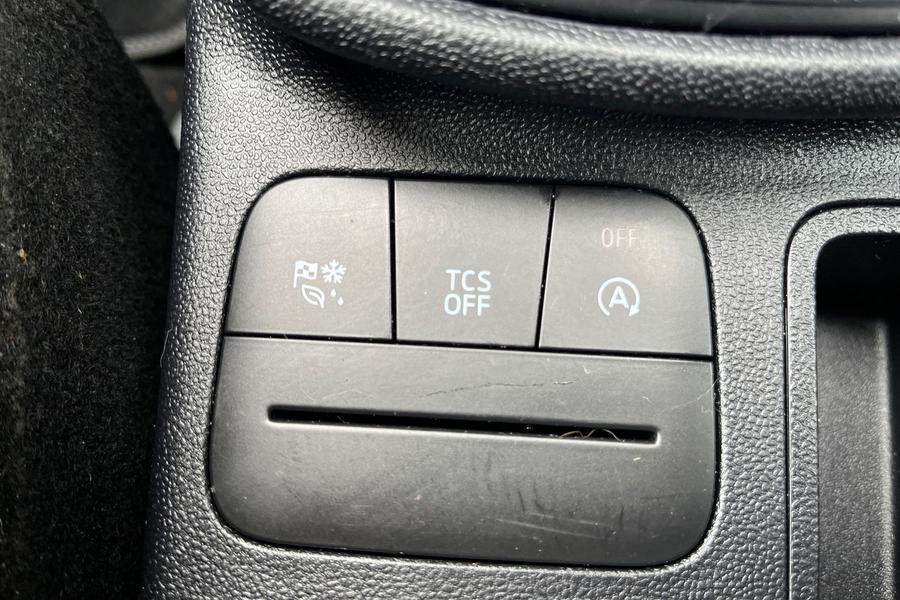 Ford Fiesta Photo autoimg-b788052ee55528439a8220ea49338b02aa1a2b8c.jpg