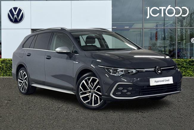 VOLKSWAGEN Golf Photo 1