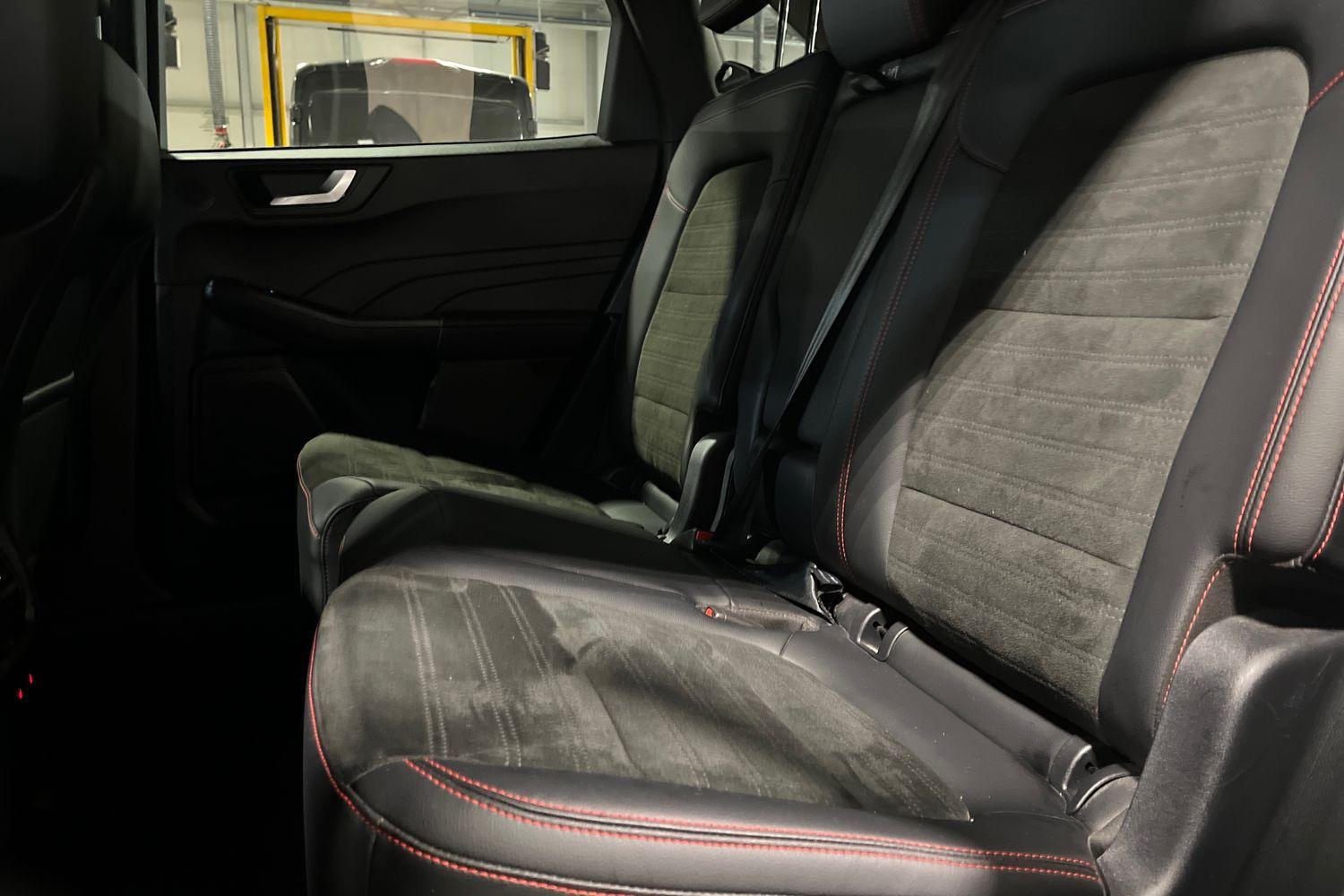 Ford KUGA Photo 19