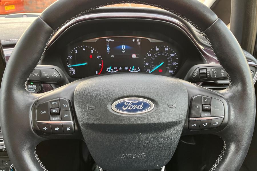Ford Fiesta Photo autoimg-b78f612e67848a139720c280ef2a64f8c69c17f4.jpg