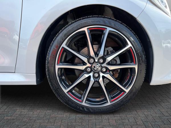 Toyota Yaris Photo autoimg-b794f2fbaac7a866f434b041e0942784226a3cf9.jpg