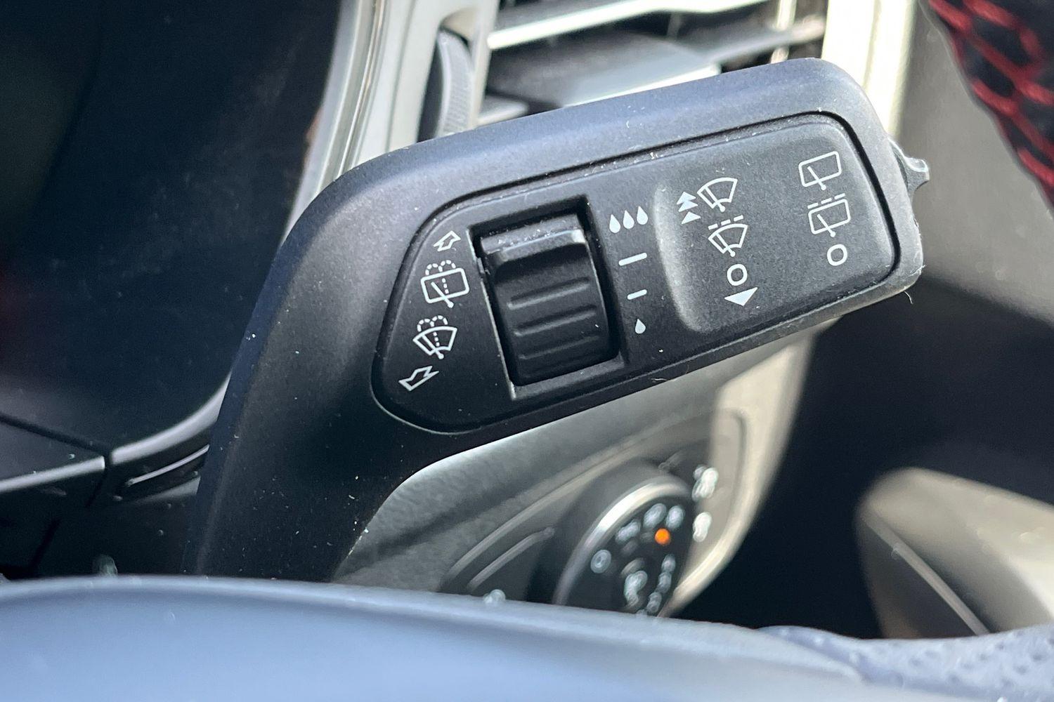 Ford Focus Photo 14