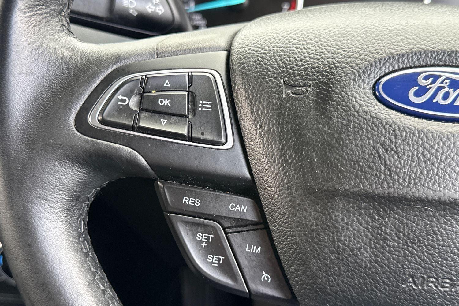 Ford ECOSPORT Photo 22