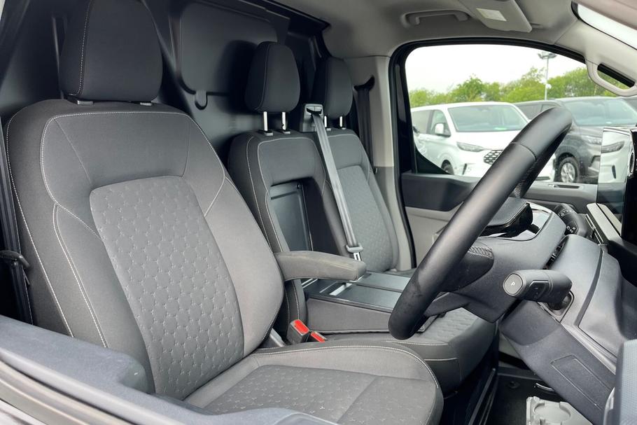 Used Ford TRANSIT CUSTOM WP75RYJ 31