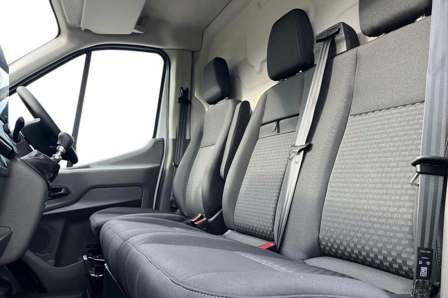 Ford TRANSIT Photo autoimg-b7a2d6790e08c3d750b380298d4ea6303e6b9405.jpg