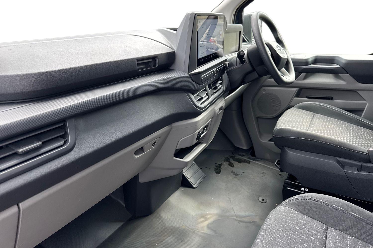Ford TRANSIT CUSTOM Photo 2