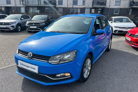 Volkswagen Polo Photo autoimg-b7a8430e649a547ad552d7b000756215f686246a.jpg