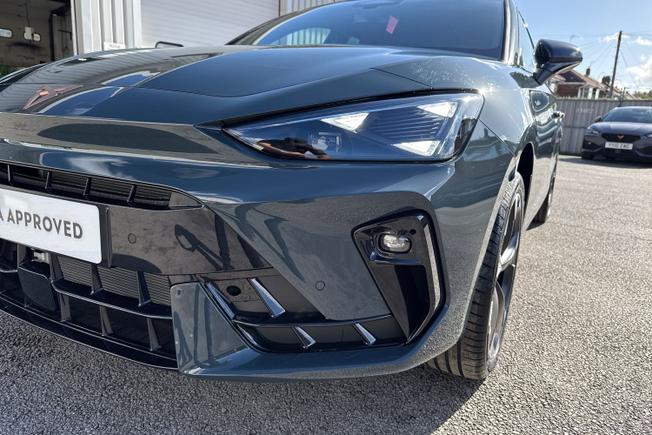CUPRA Leon Photo 29