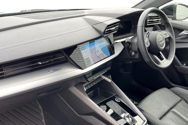 Audi A3 Photo 2