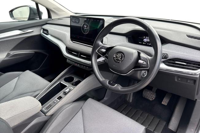 ŠKODA Enyaq Photo 6