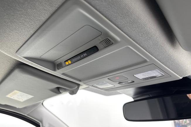 VOLKSWAGEN Transporter Photo 29