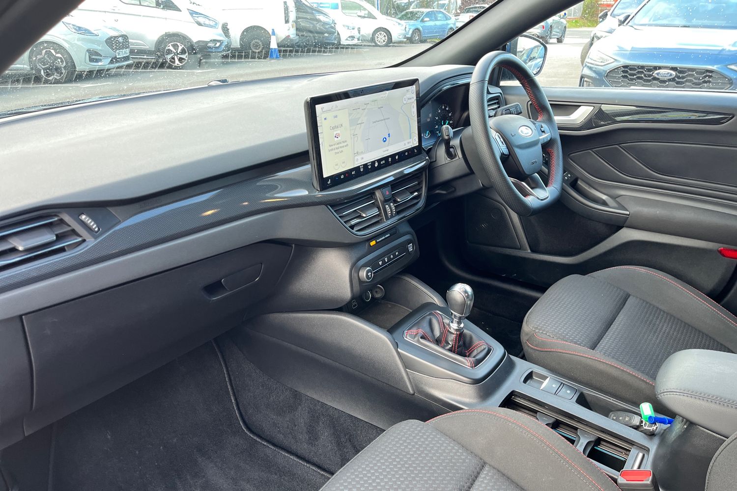 Ford FOCUS Photo 17
