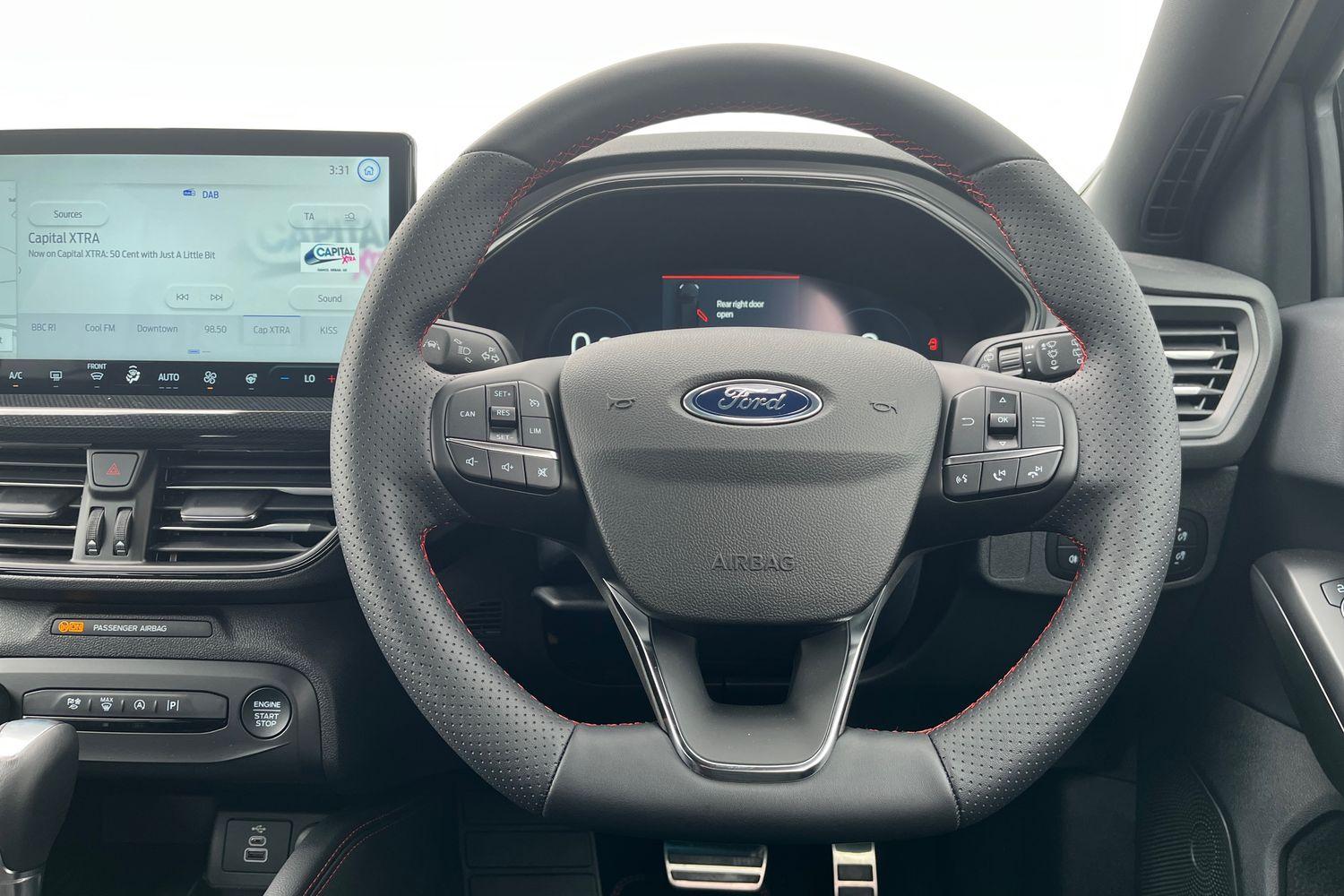 Ford FOCUS Photo 11