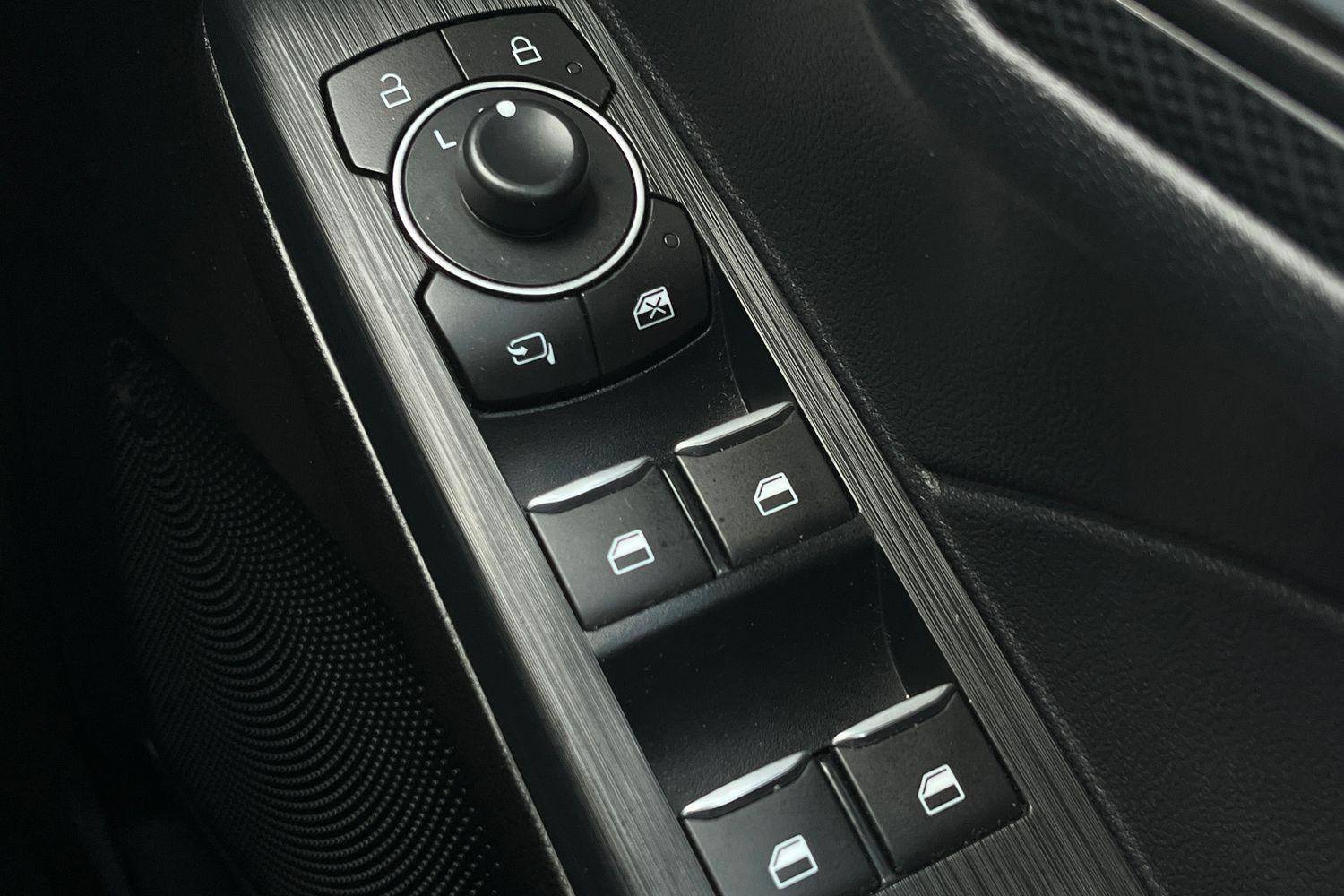 Ford Kuga Photo 15