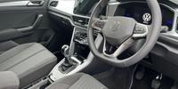 Volkswagen T-roc Photo 5