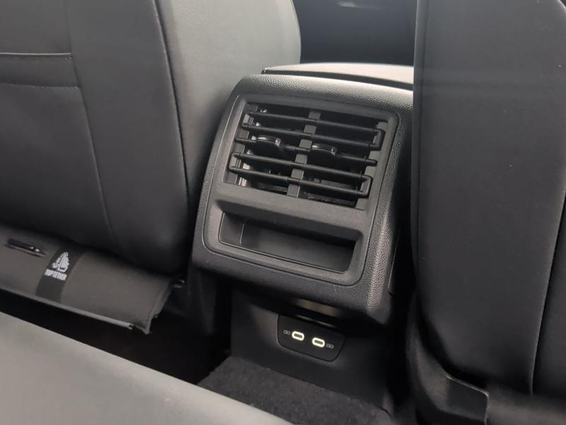 Used Volkswagen Golf NX71ULO 38