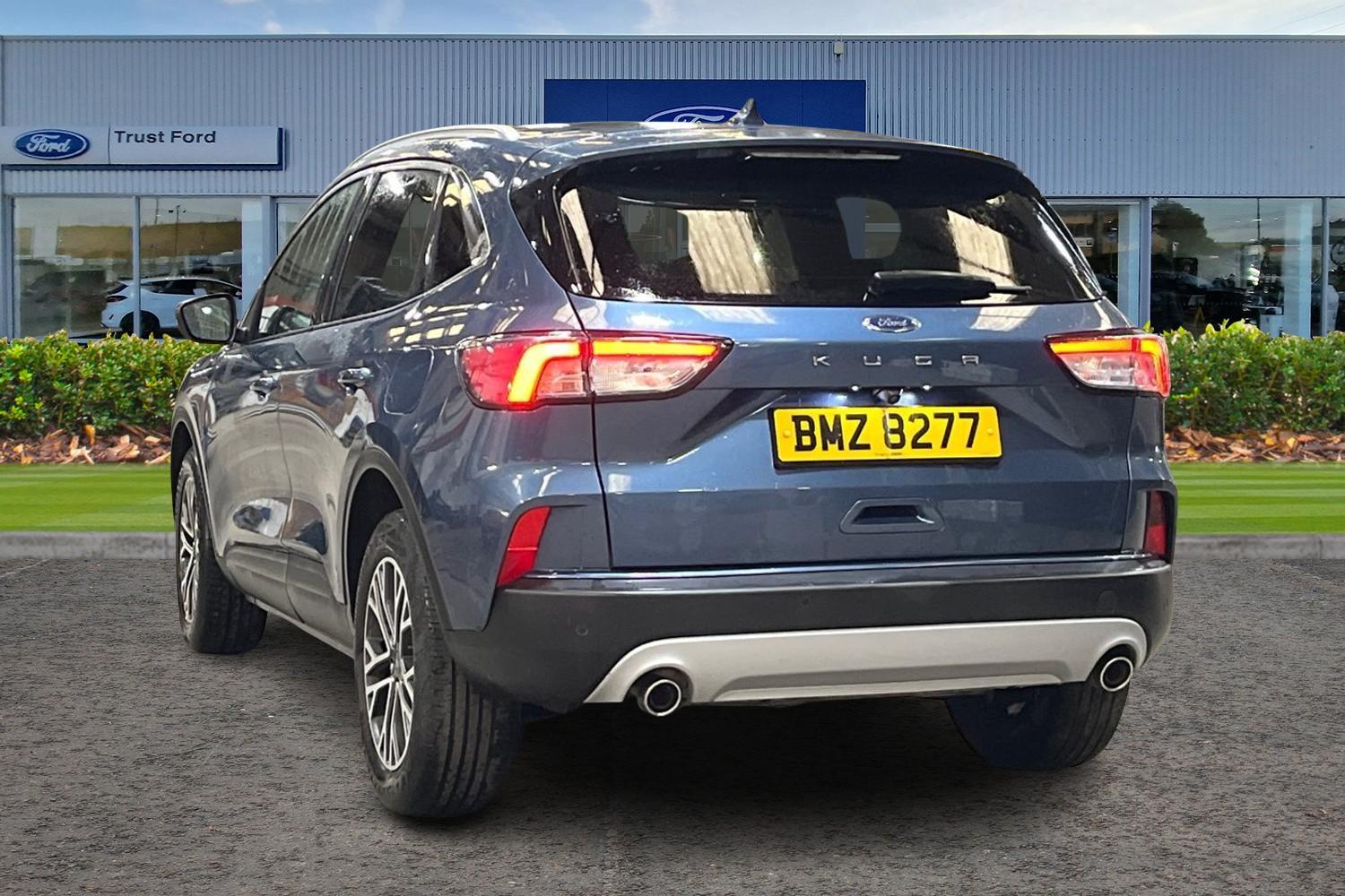 Ford KUGA Photo 1