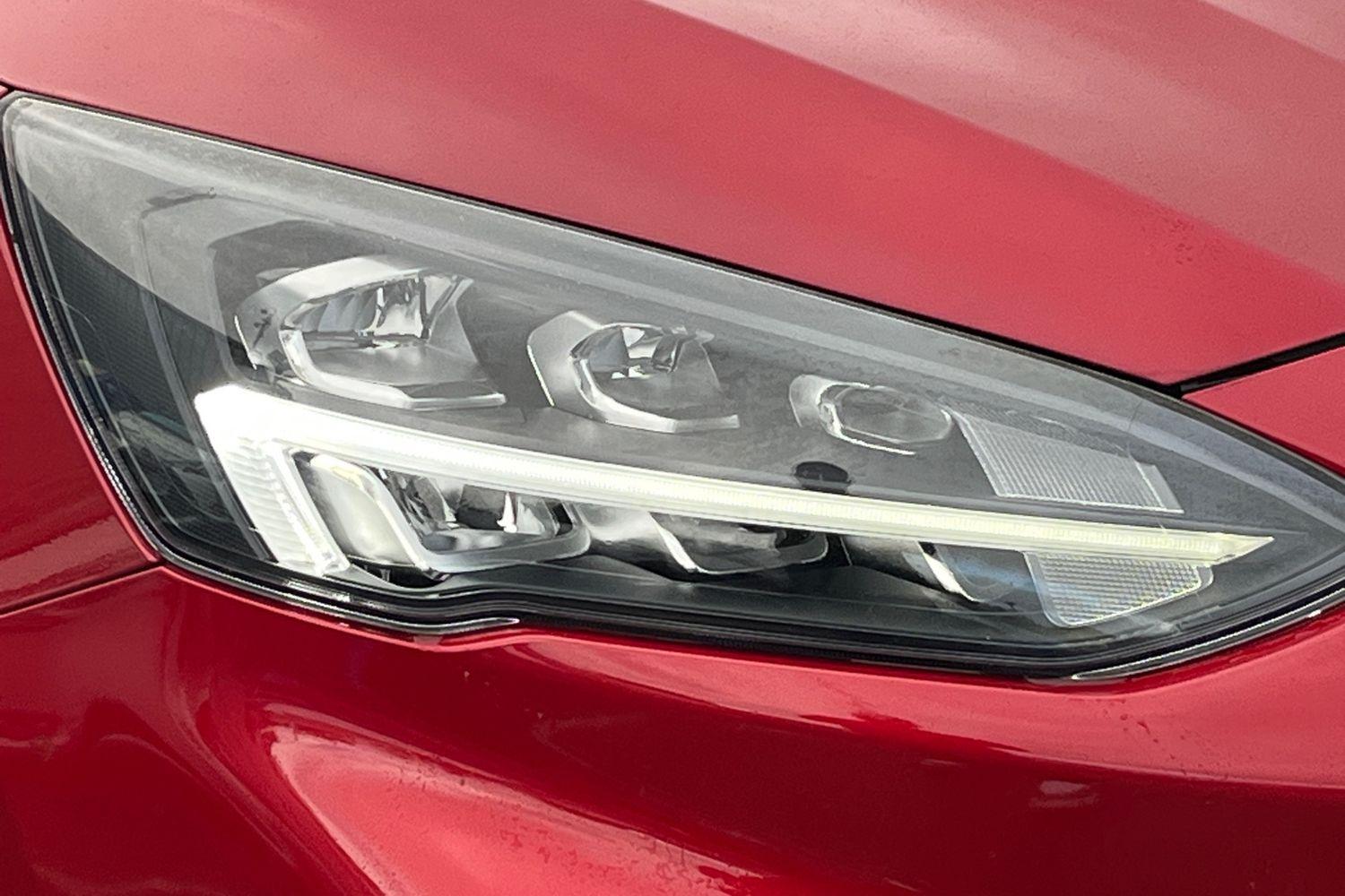 Ford Focus Photo 32