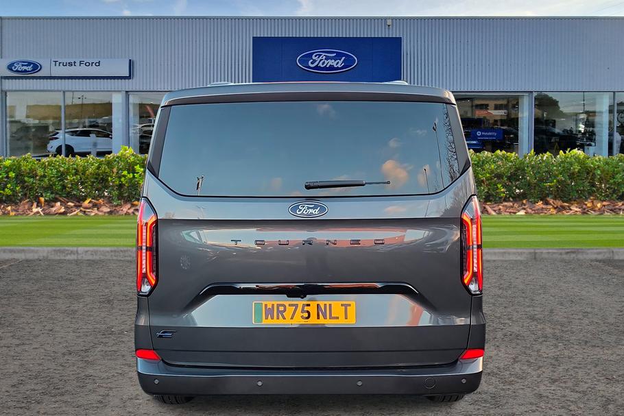 Used Ford E-TOURNEO CUSTOM WR75NLT 13