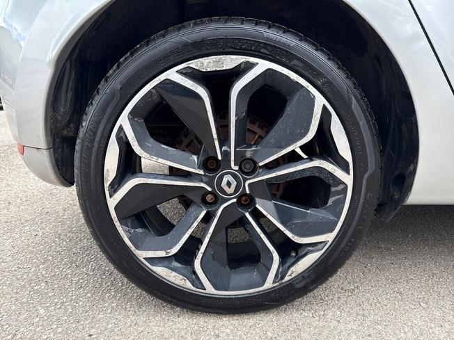 RENAULT Clio Photo 5