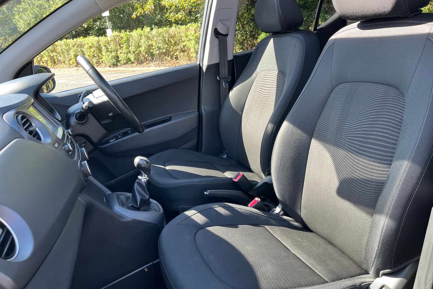 Hyundai i10 Photo 18